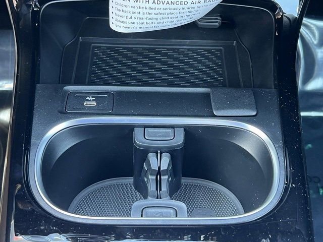 Used 2025 Mercedes-Benz CLA 250 image 28