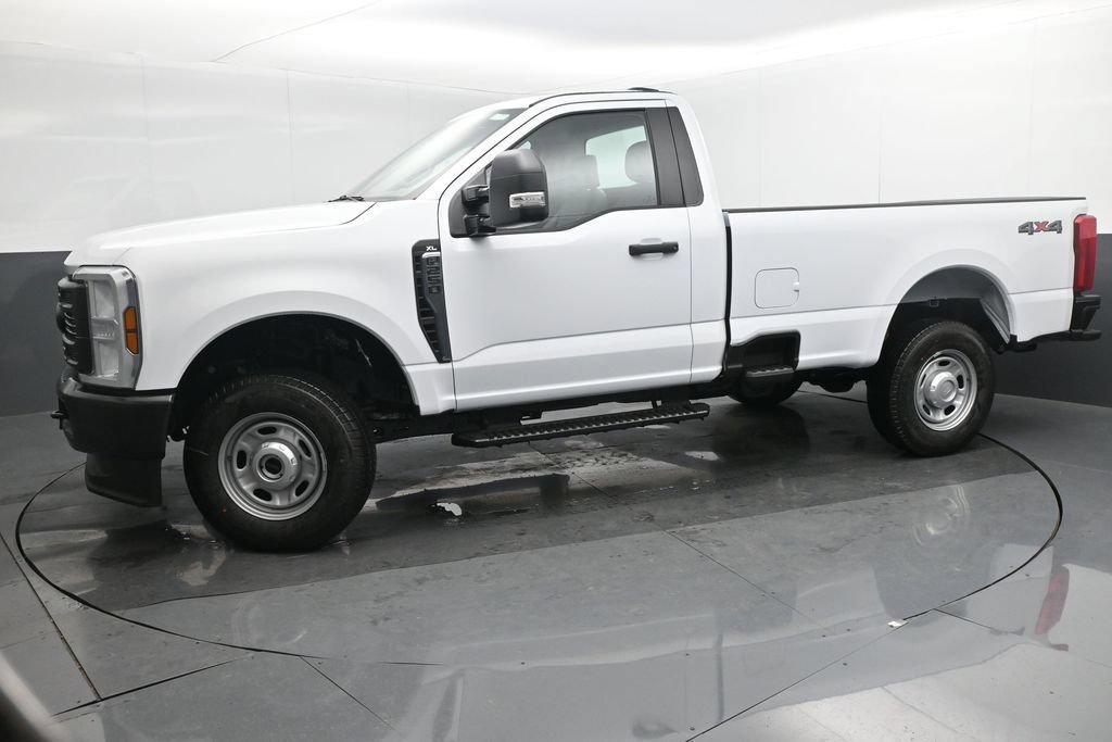 New 2026 Ford F250 XL w/ F-250 >10K GVWR Package AWD/4WD image 24