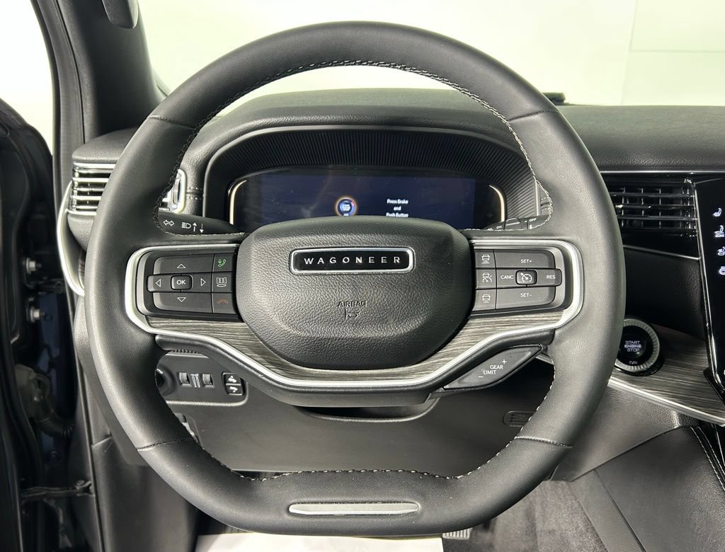 Used 2024 Jeep Wagoneer Series II w/ Flexible Seating Group AWD/4WD image 28