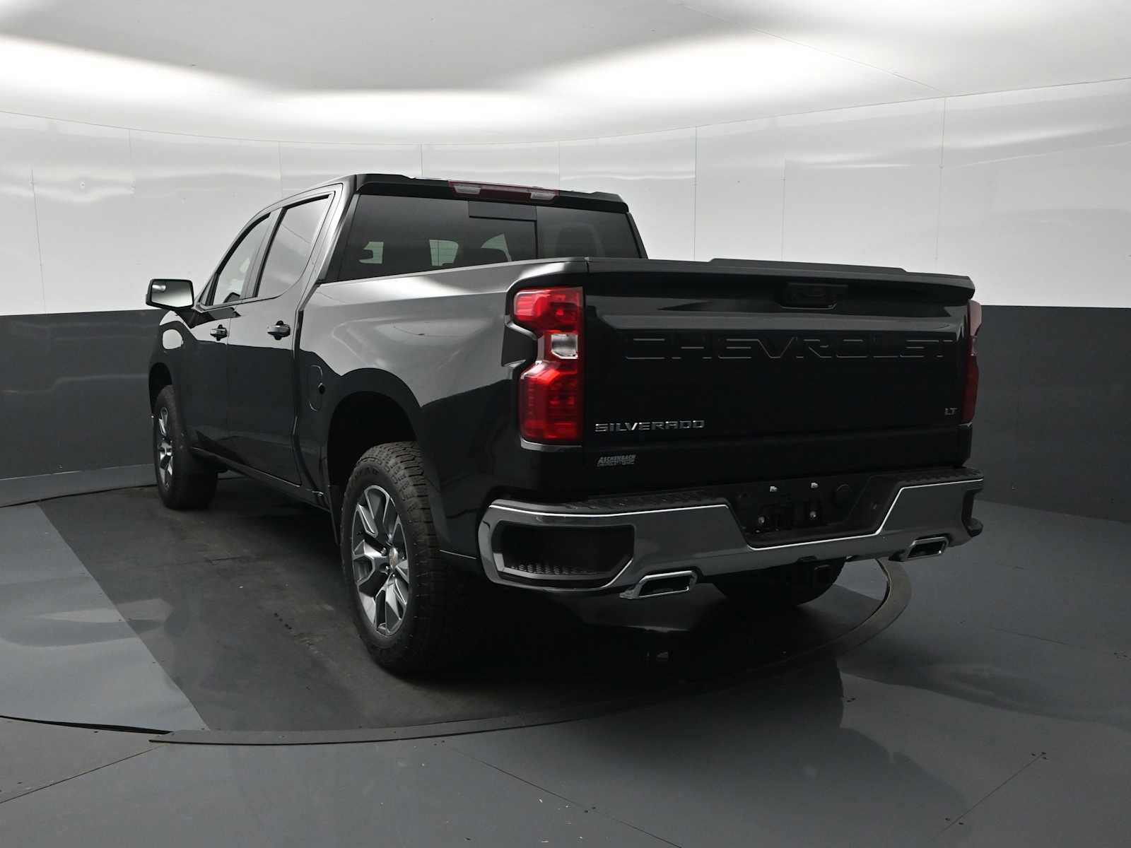 New 2026 Chevrolet Silverado 1500 LT w/ True North Edition Plus AWD/4WD image 7