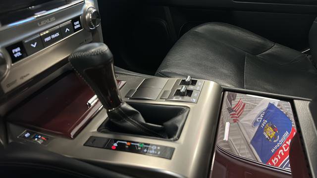 Used 2019 Lexus GX 460 Premium AWD/4WD image 20