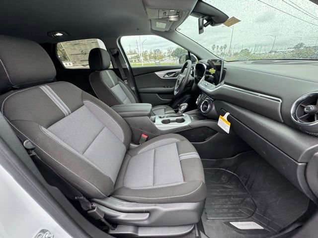 New 2025 Chevrolet Blazer LT w/ Redline Edition image 14