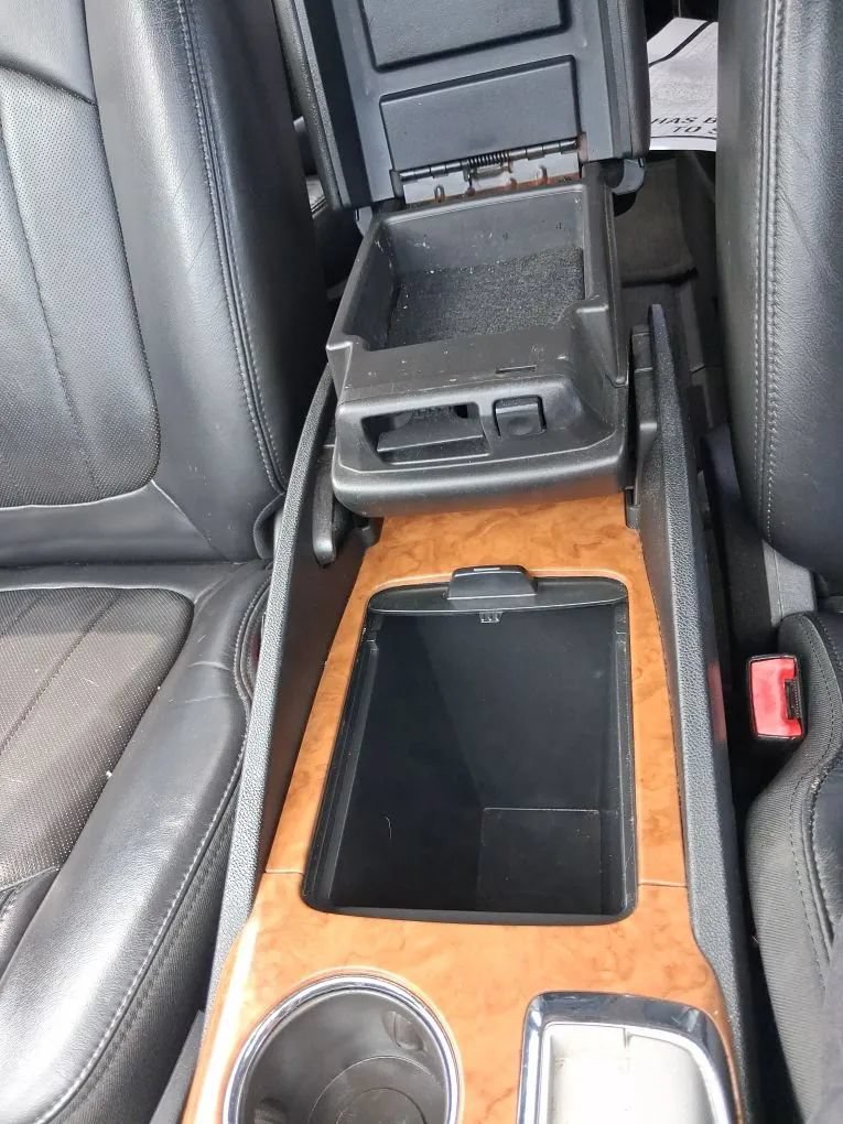 Used 2012 Buick Enclave Leather FWD image 19