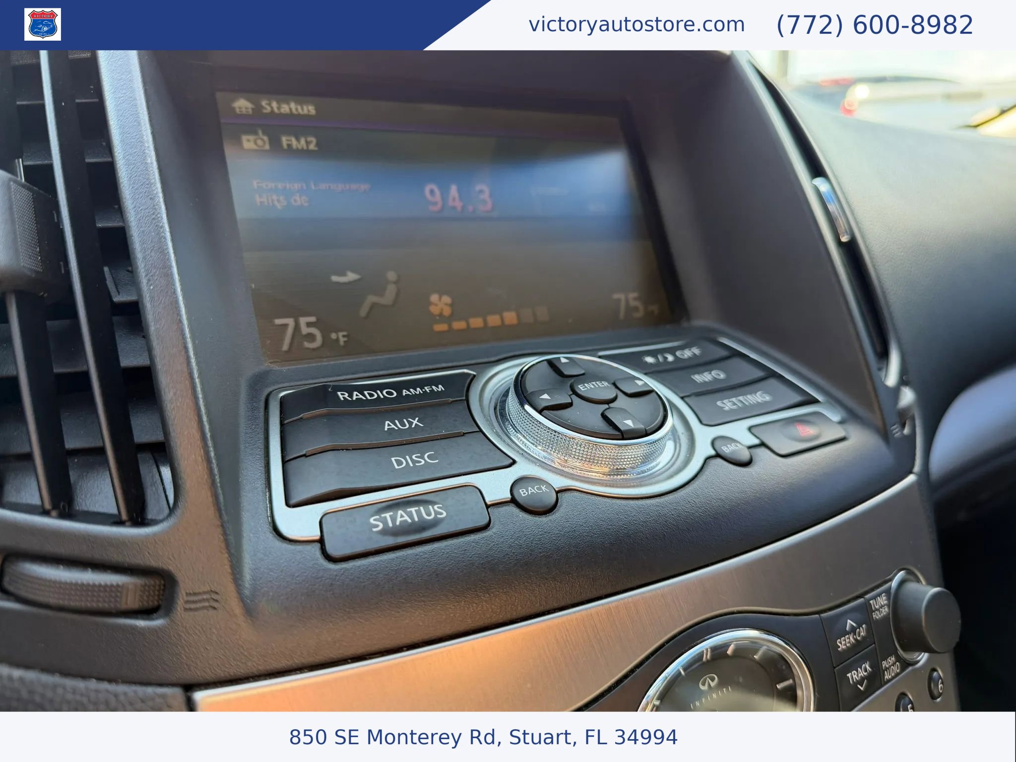 Used 2015 INFINITI Q40 w/ Moonroof Package RWD image 27