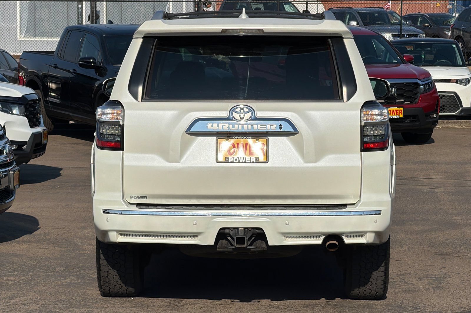 Used 2016 Toyota 4Runner Limited AWD/4WD image 4