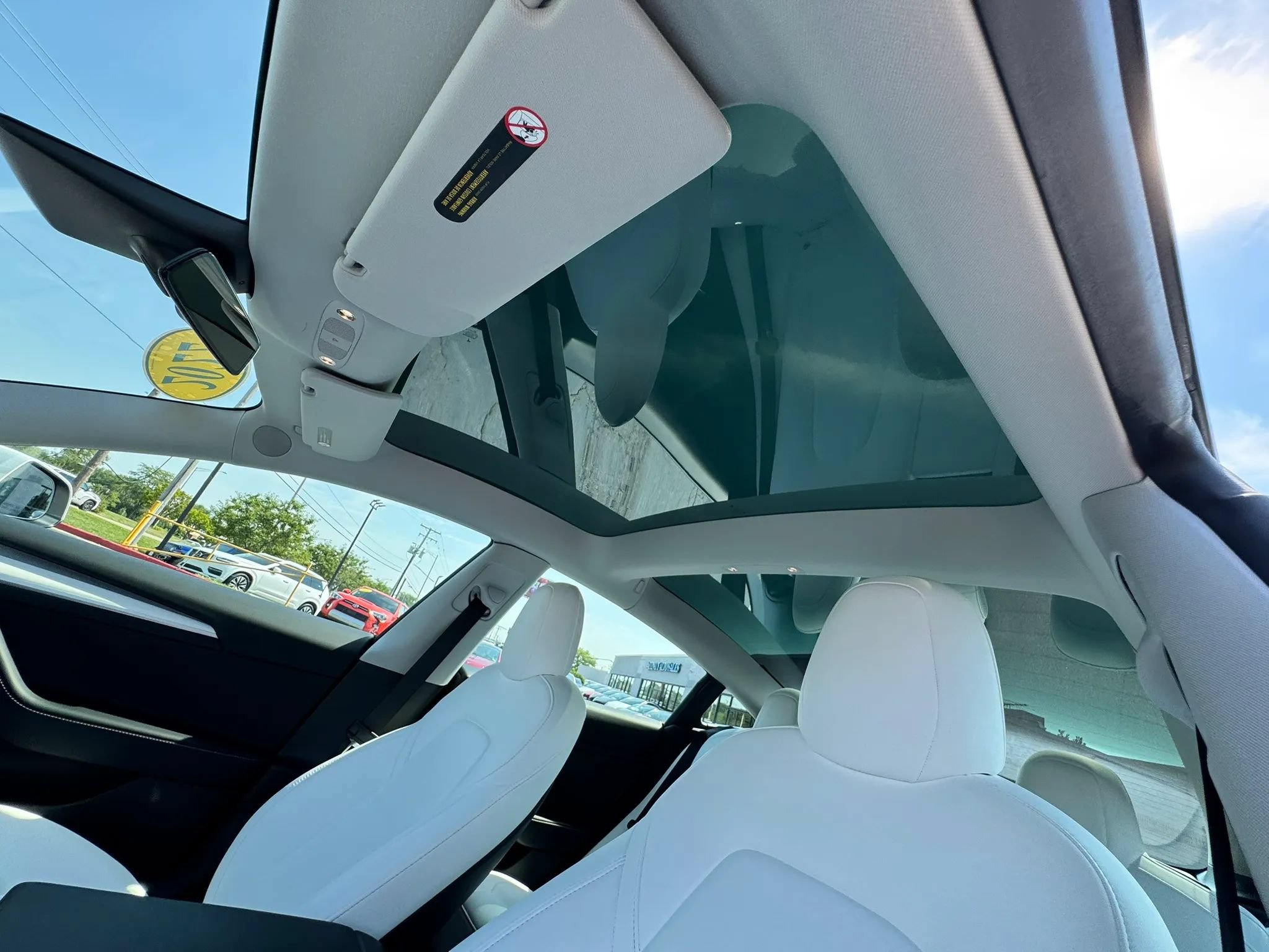 Used 2022 Tesla Model 3 Long Range AWD/4WD image 34