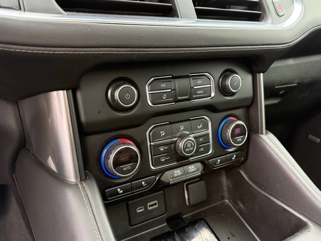 Used 2021 Chevrolet Tahoe LT w/ LT Signature Package image 21