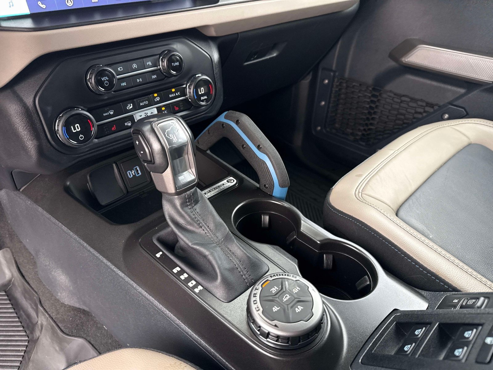 Used 2023 Ford Bronco Wildtrak AWD/4WD image 25