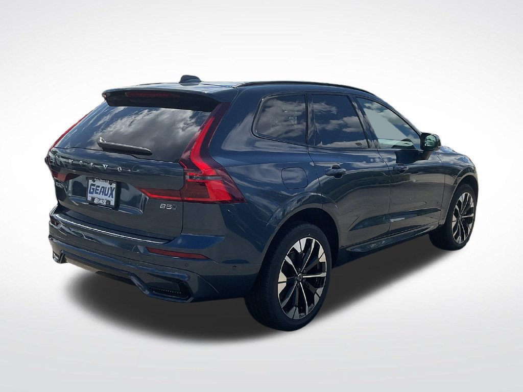 New 2026 Volvo XC60 B5 Plus w/ Protection Package Premier AWD/4WD image 8