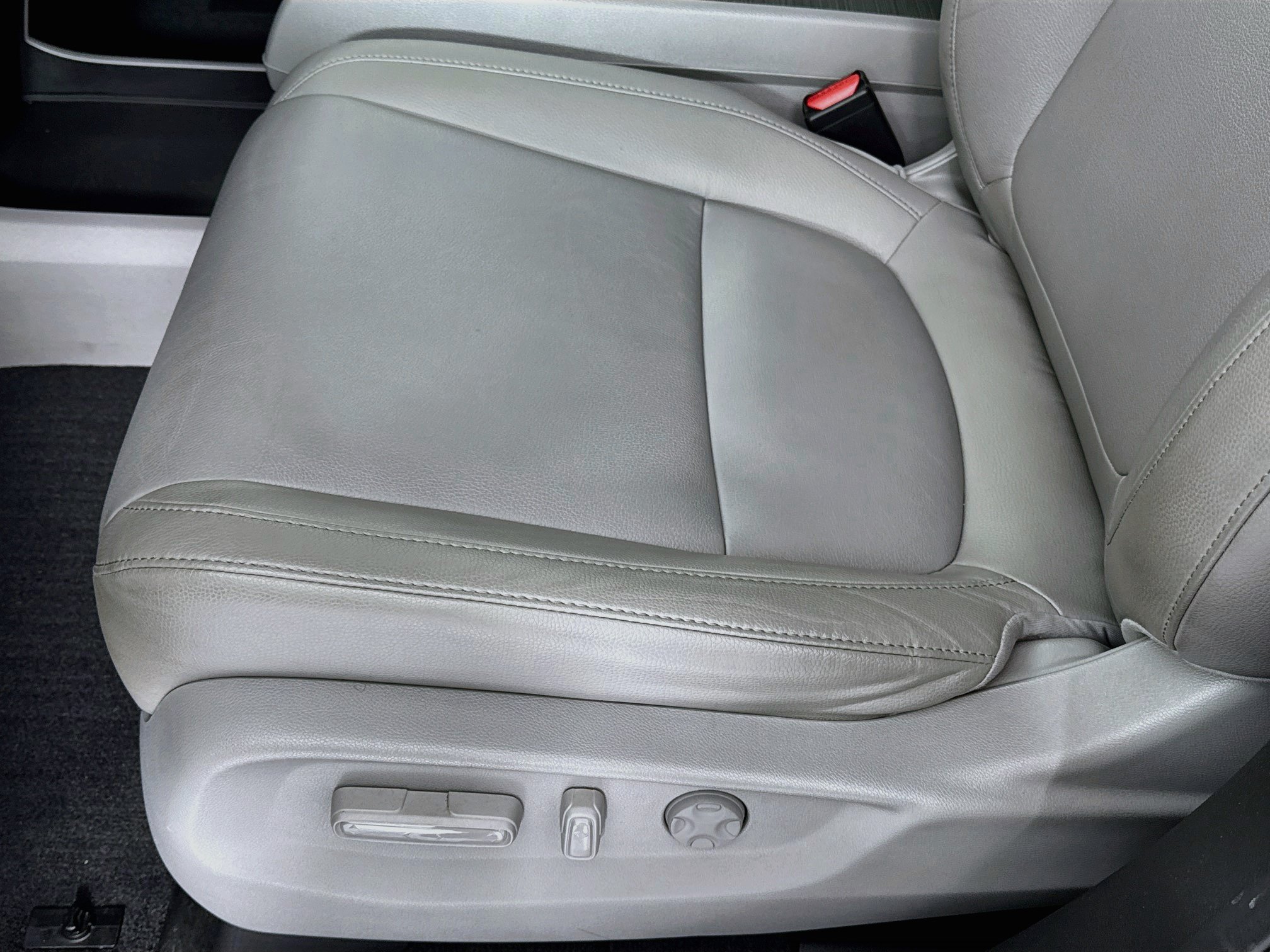 Used 2018 Honda Odyssey EX-L image 18