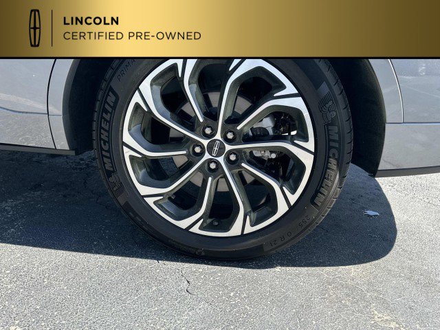 Certified 2025 Lincoln Nautilus Reserve AWD/4WD image 38