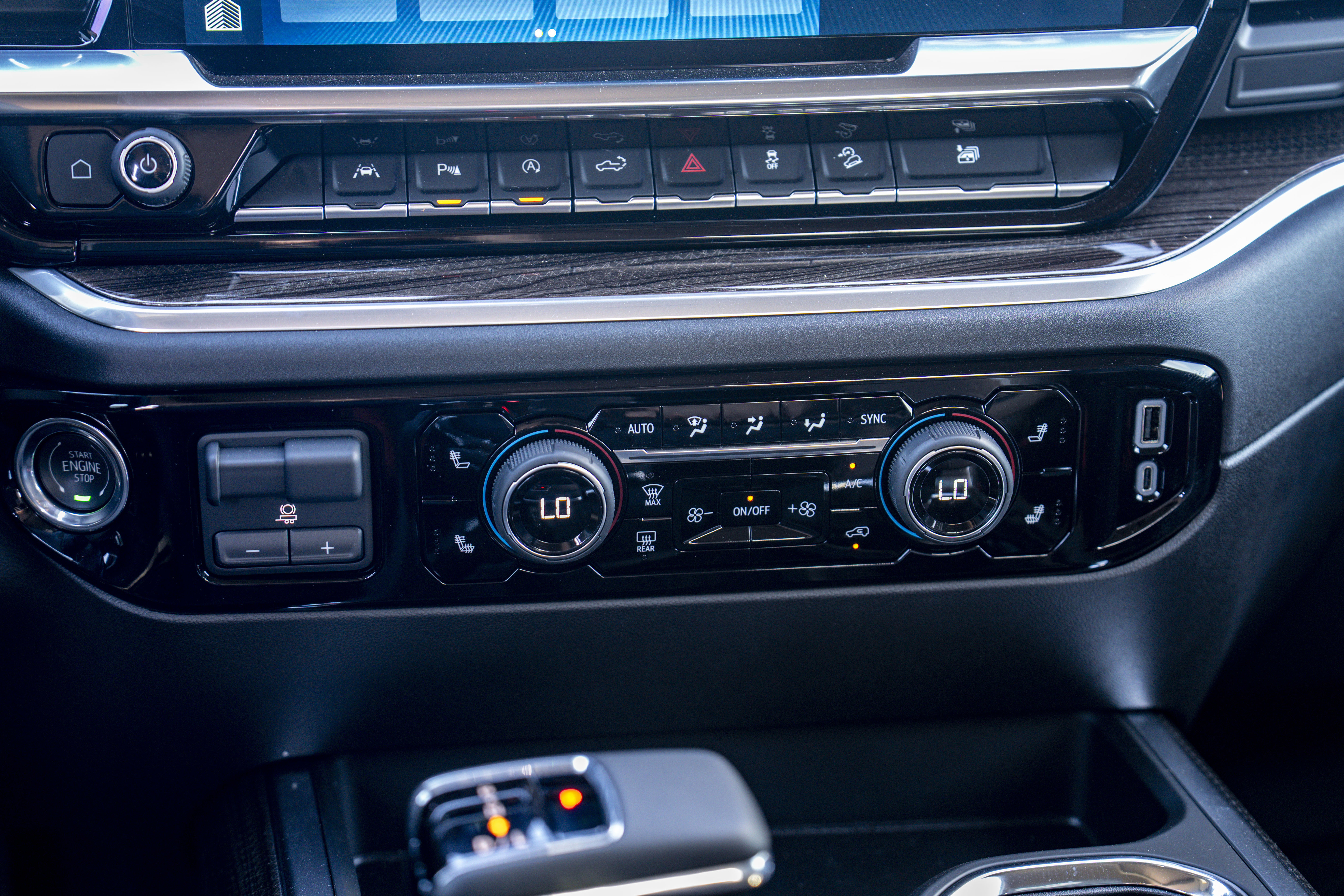 New 2025 Chevrolet Silverado 1500 RST image 31