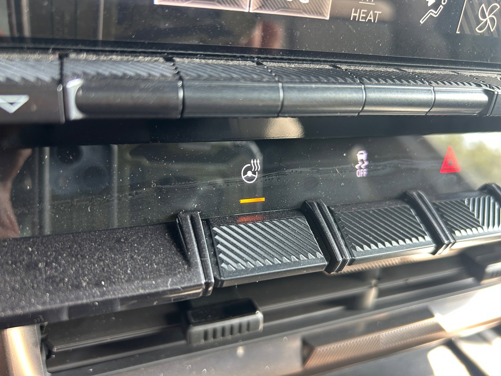 New 2025 GMC Hummer EV 2X w/ LPO, Sport Package image 25