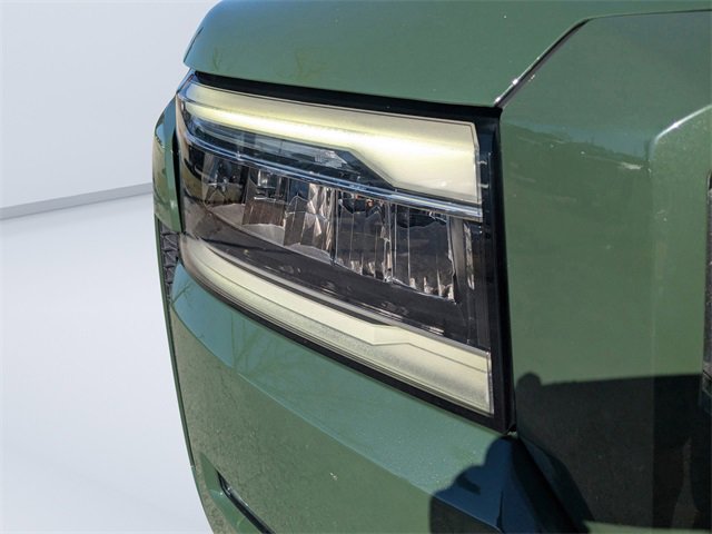 Used 2022 Nissan Frontier SV w/ SV Premium Package image 9