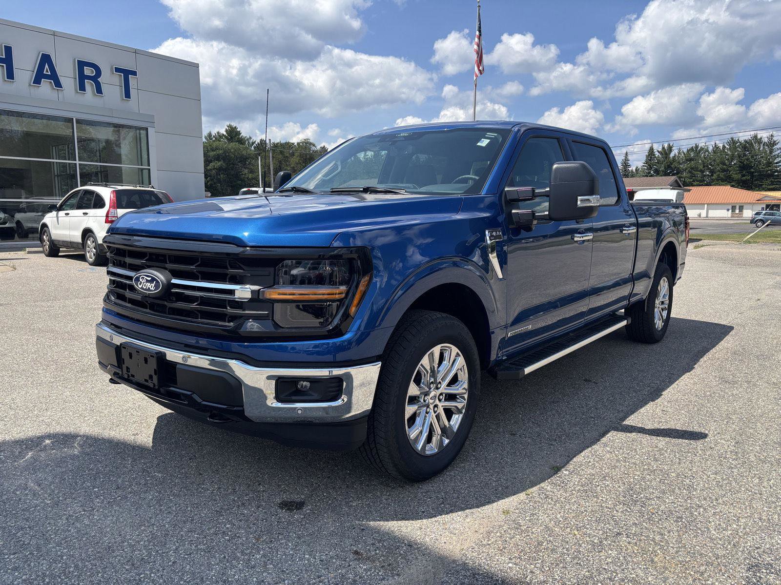 New 2025 Ford F150 XLT w/ Equipment Group 302A MID image 7