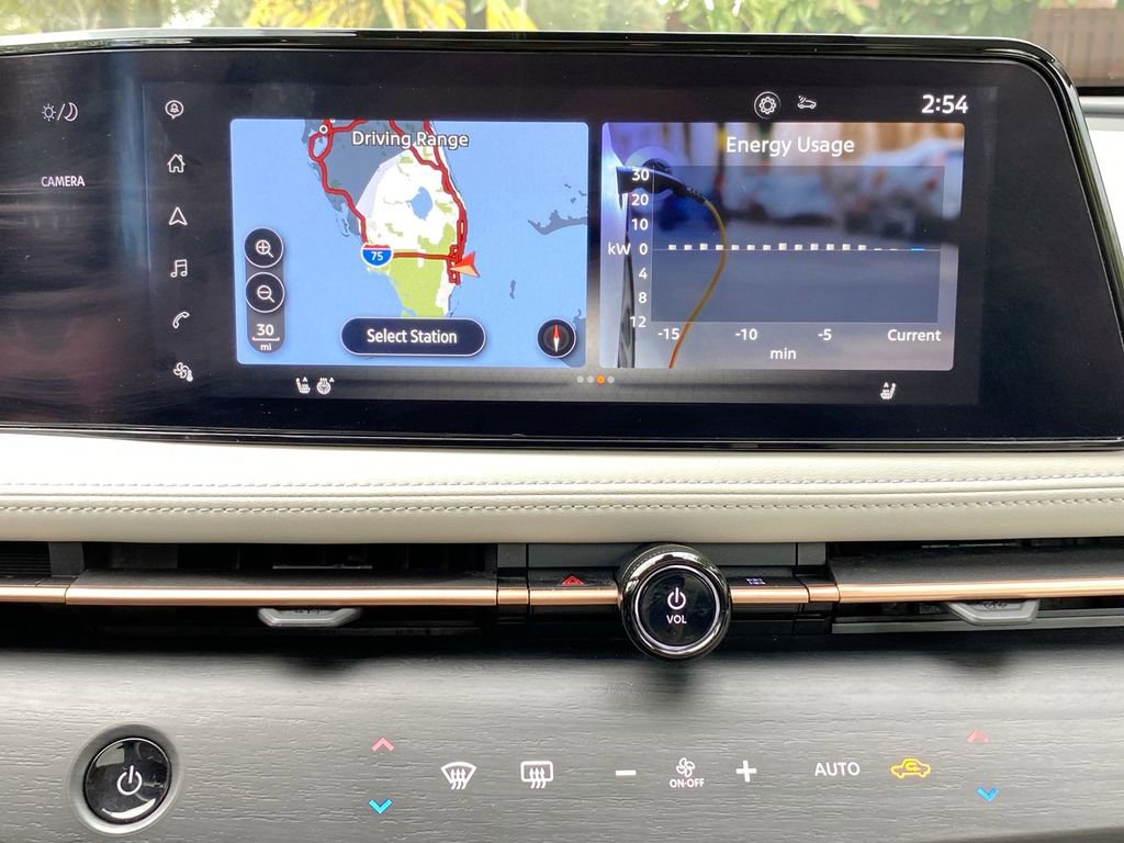 Used 2023 Nissan Ariya EVOLVE+ image 28