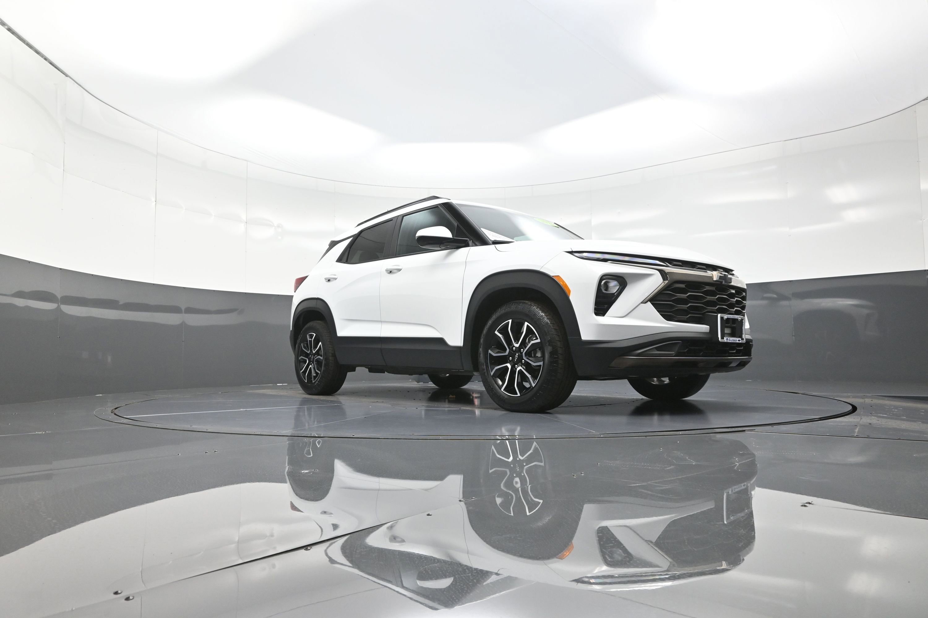 Used 2024 Chevrolet TrailBlazer ACTIV image 9