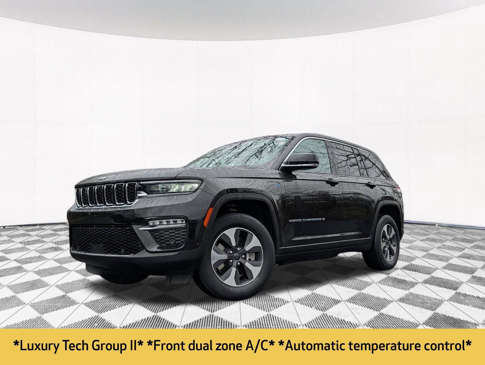 Used 2022 Jeep Grand Cherokee Limited 4xe w/ Luxury Tech Group II image 2