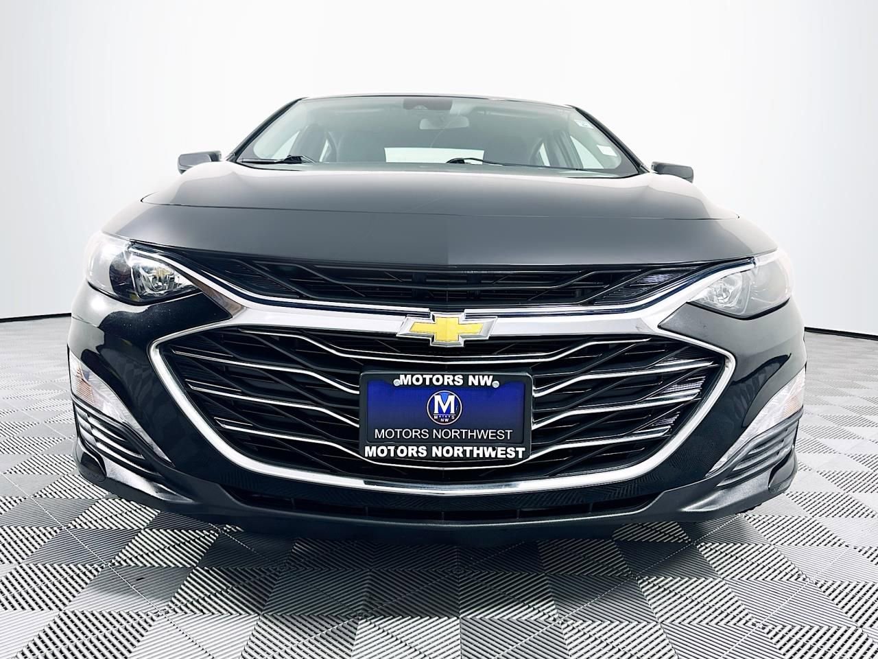Used 2022 Chevrolet Malibu LT video 3