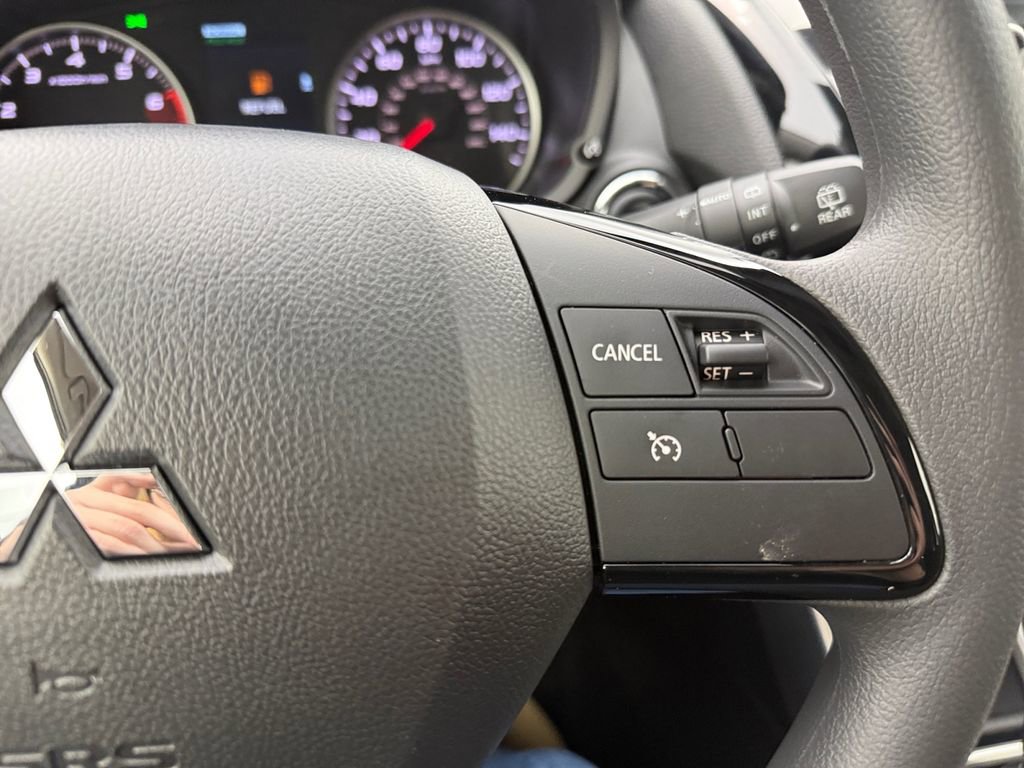 New 2026 Mitsubishi Eclipse Cross LE image 33