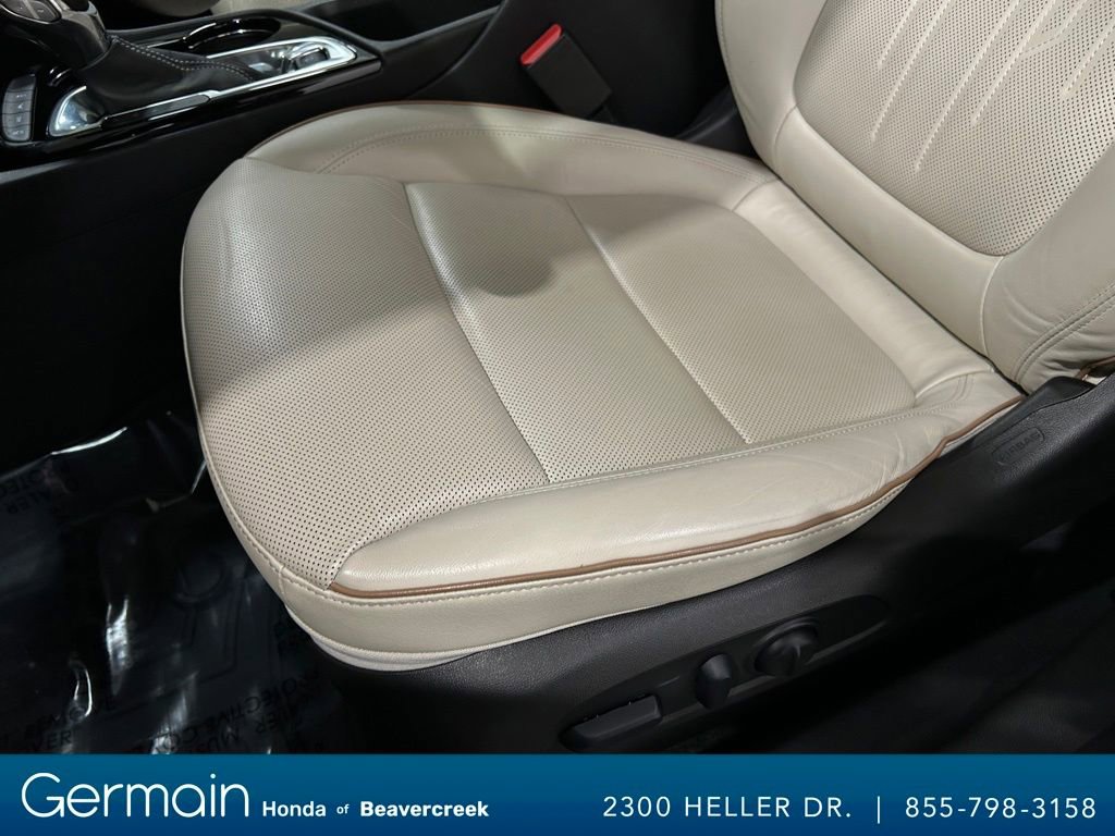 Used 2025 Buick Encore GX Avenir w/ Avenir Convenience Package image 20