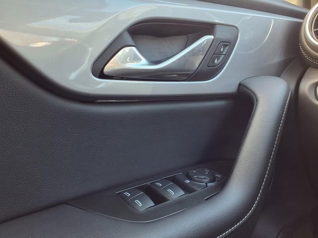 Certified 2024 Chevrolet Blazer LT w/ Convenience Package image 18