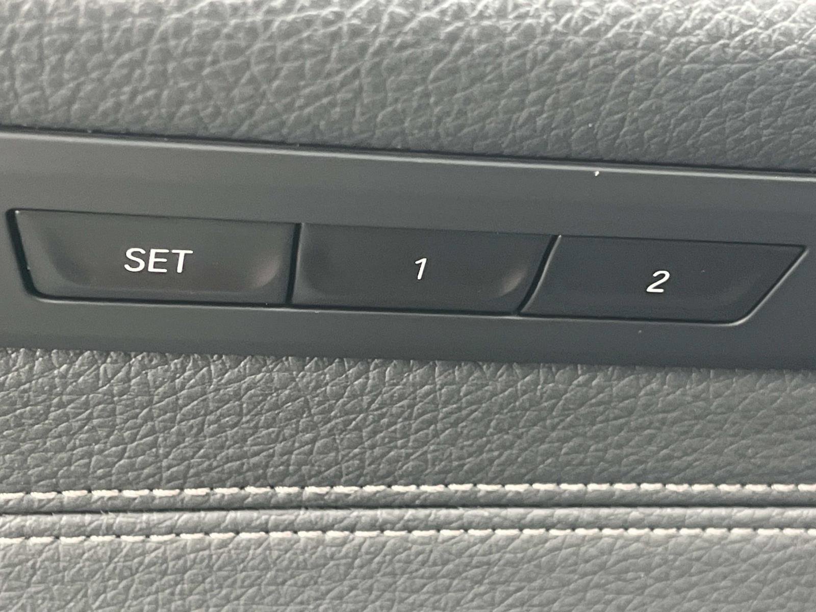 Used 2019 BMW 530i xDrive image 28