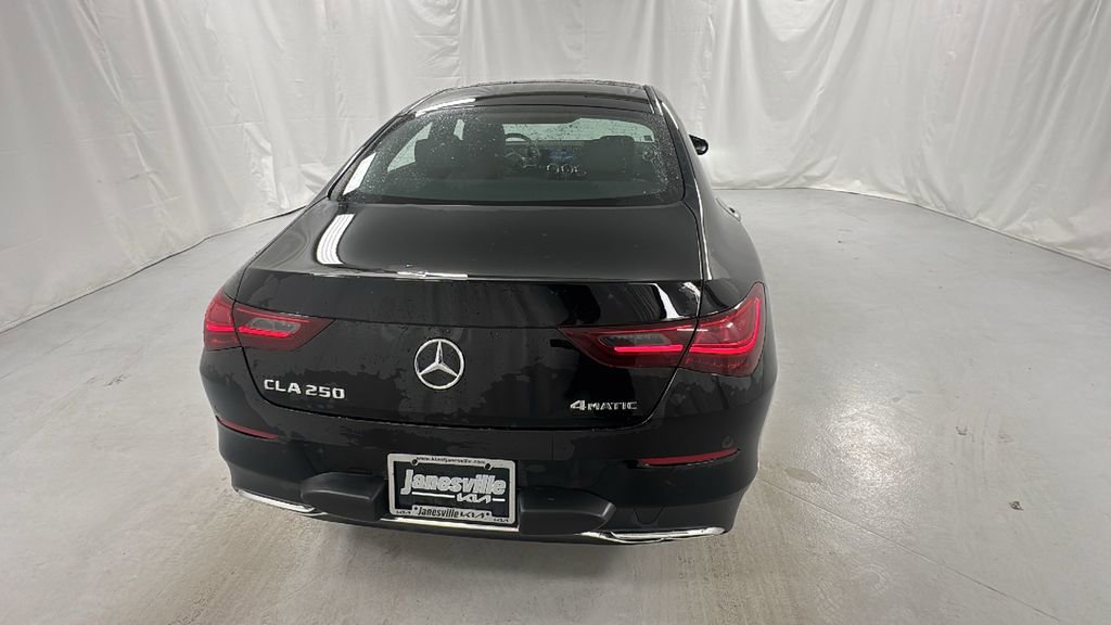 Used 2025 Mercedes-Benz CLA 250 4MATIC image 4