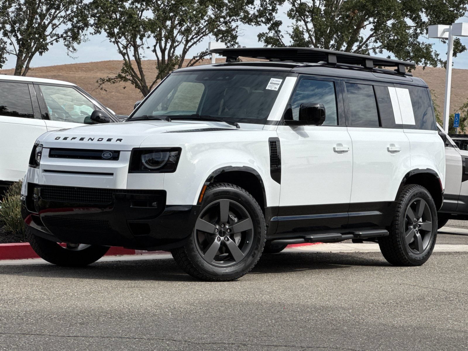New 2026 Land Rover Defender 110 X-Dynamic SE