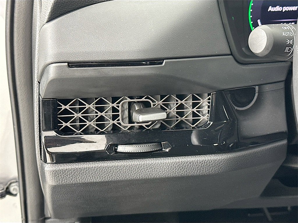 Used 2023 Honda Accord Sport image 12