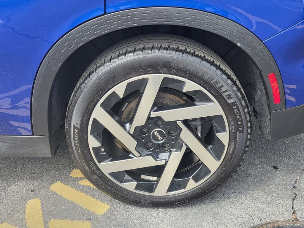 Used 2025 MINI Cooper Countryman S w/ Comfort Package Max AWD/4WD image 13
