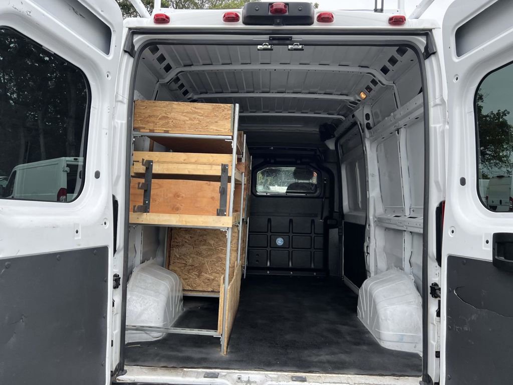 Used 2023 RAM ProMaster 2500 image 12