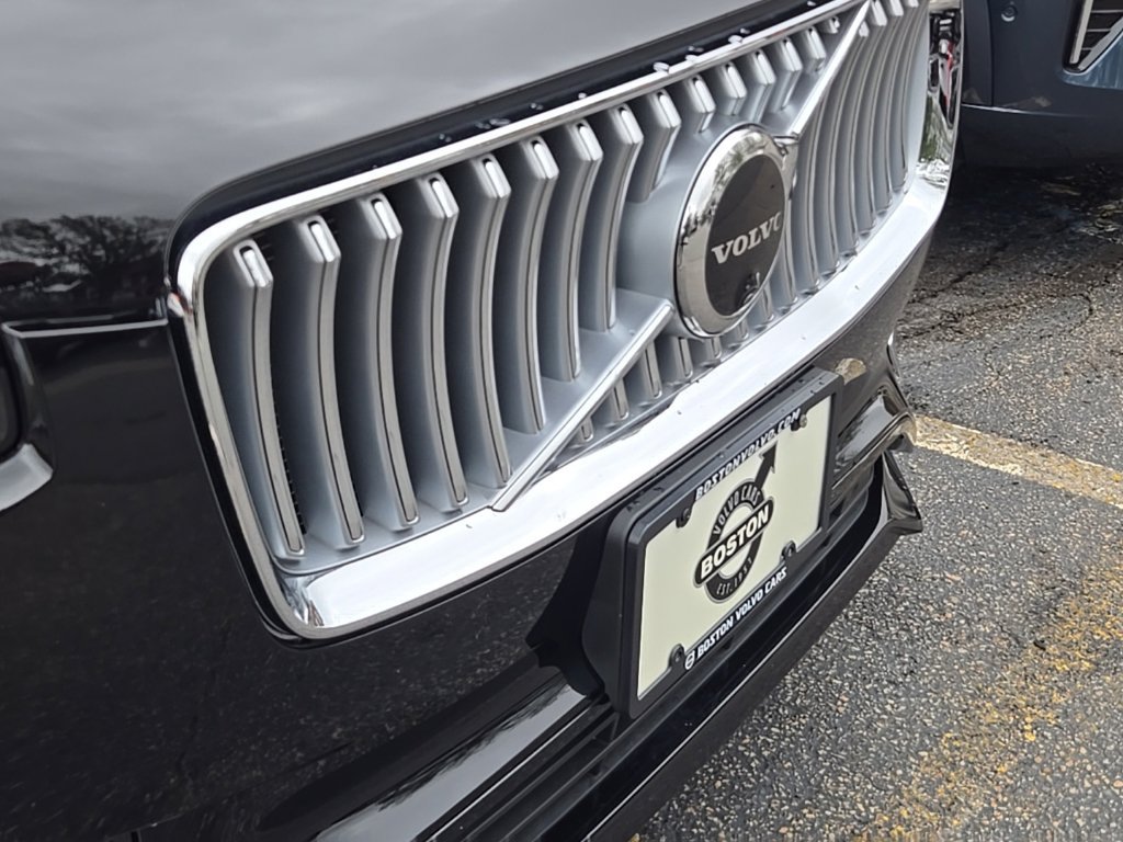 Certified 2024 Volvo XC90 B6 Ultimate w/ Protection Package AWD/4WD image 6