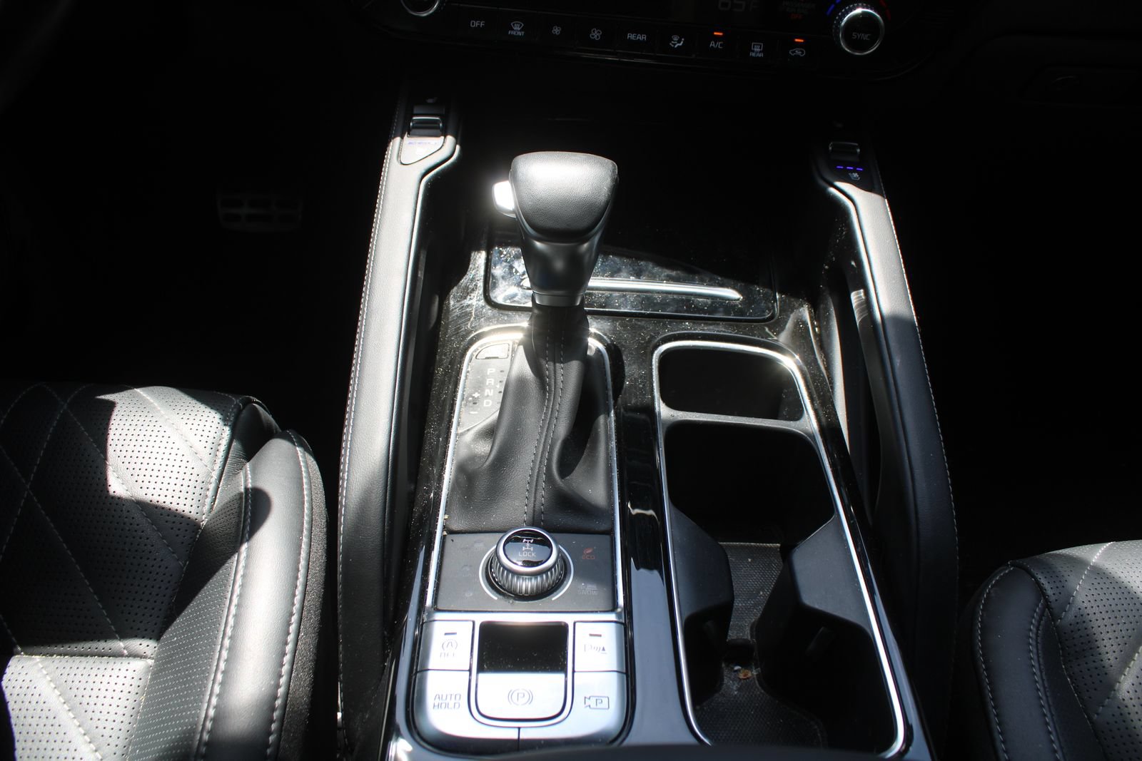 Certified 2024 Kia Telluride SX Prestige X-Line AWD/4WD image 40