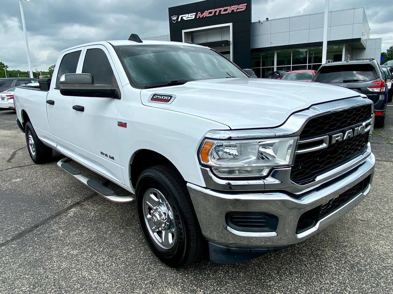 Used 2020 RAM 2500 Tradesman w/ Chrome Appearance Group RWD image 2