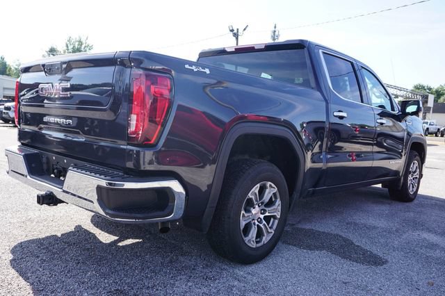 Used 2025 GMC Sierra 1500 SLT AWD/4WD image 3