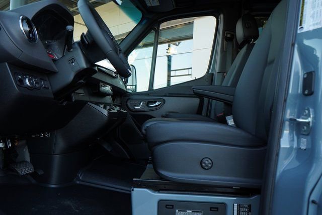 New 2026 Mercedes-Benz Sprinter 2500 image 25