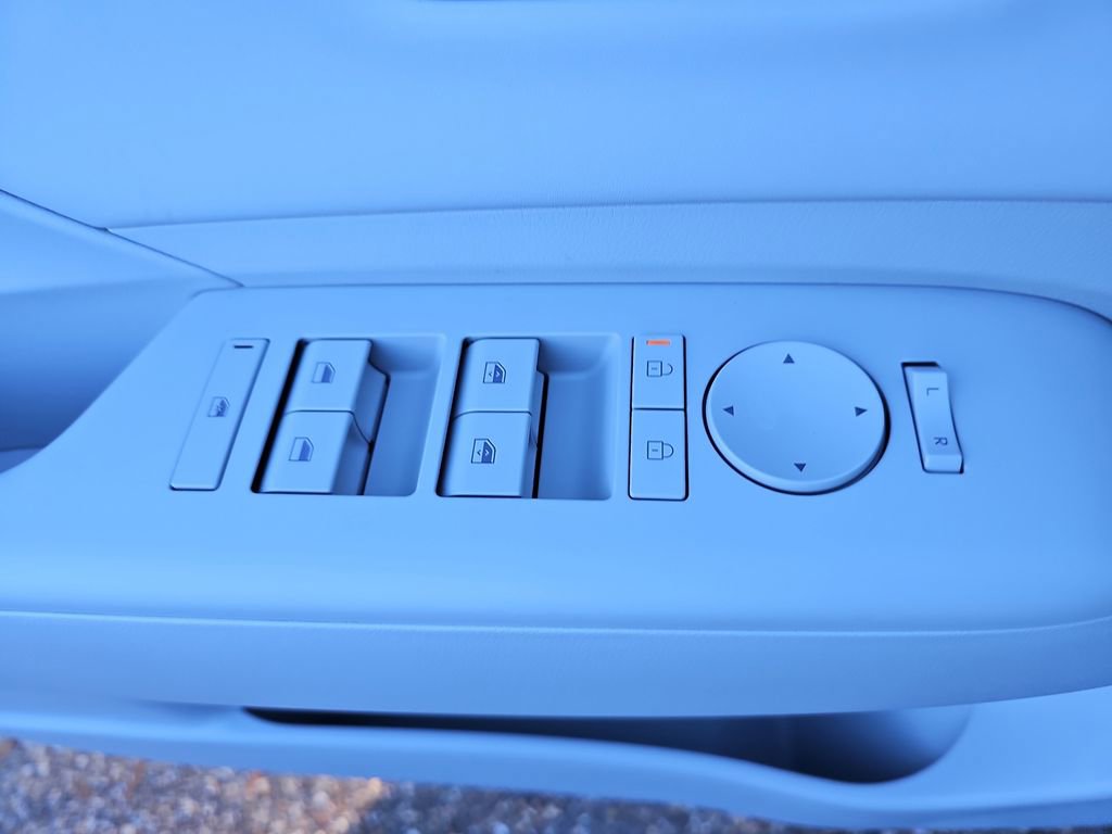 New 2026 Hyundai Kona SEL Premium AWD/4WD image 26