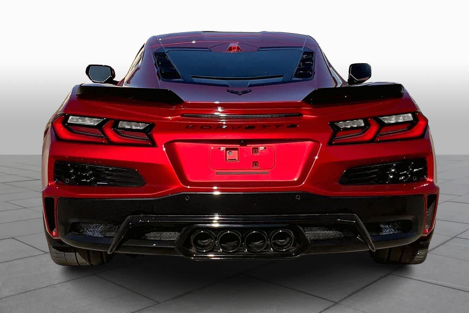 Used 2025 Chevrolet Corvette Z06 image 5