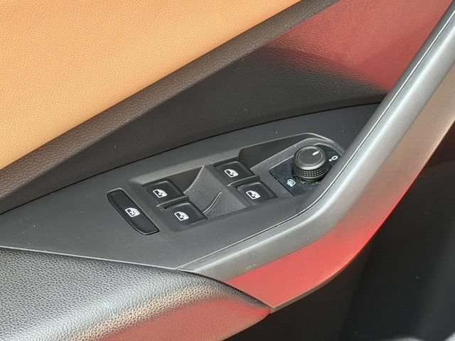 Used 2019 Volkswagen Jetta SE FWD image 17