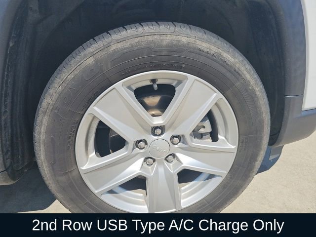 Used 2022 Jeep Compass Latitude w/ Convenience Group FWD image 21