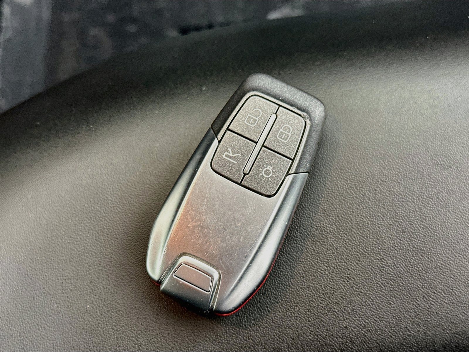Used 2018 Ferrari 488 Spider RWD image 41