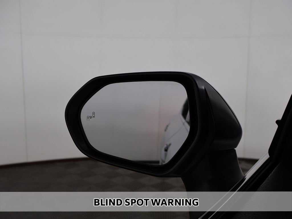 Used 2021 Toyota Camry XSE FWD image 5