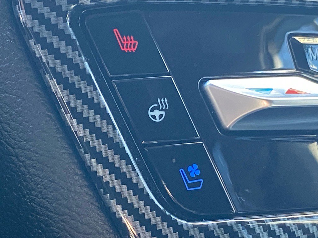 Used 2021 Ford Explorer Limited w/ Hybrid Equipment Group 310A image 17