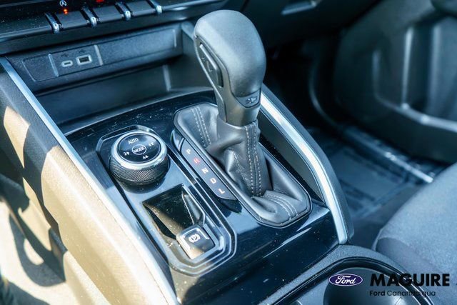 Used 2024 Chevrolet Colorado Trail Boss w/ Advanced Trailering Package AWD/4WD image 28