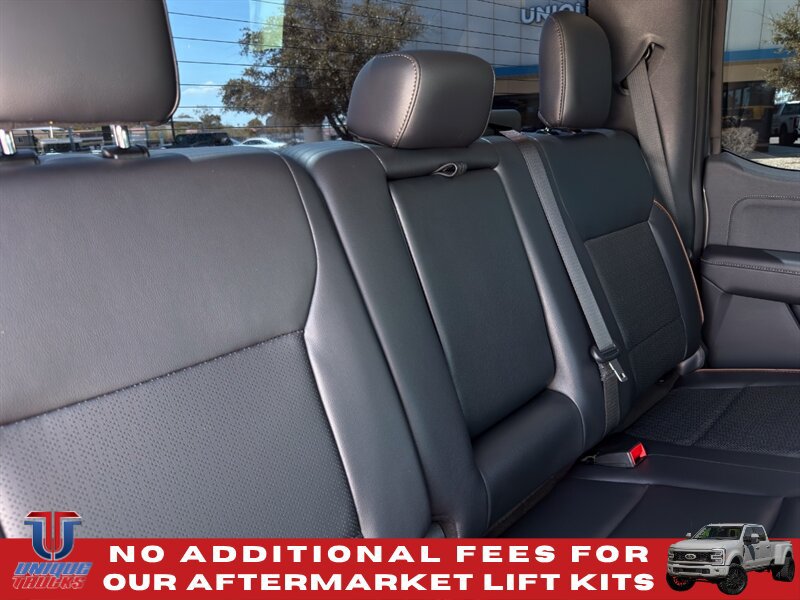 Used 2025 Ford F350 Lariat w/ FX4 Off-Road Package AWD/4WD image 28