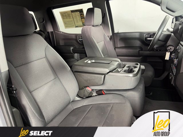 Used 2020 Chevrolet Silverado 1500 Custom w/ Custom Value Package AWD/4WD image 21