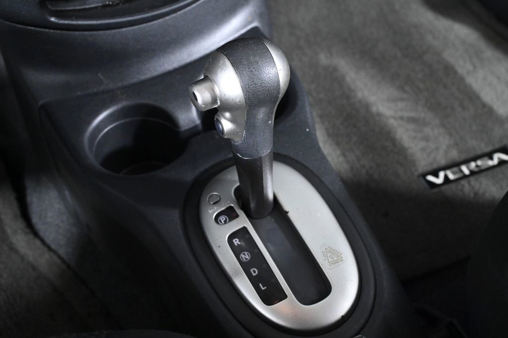 Used 2015 Nissan Versa Note SV image 18