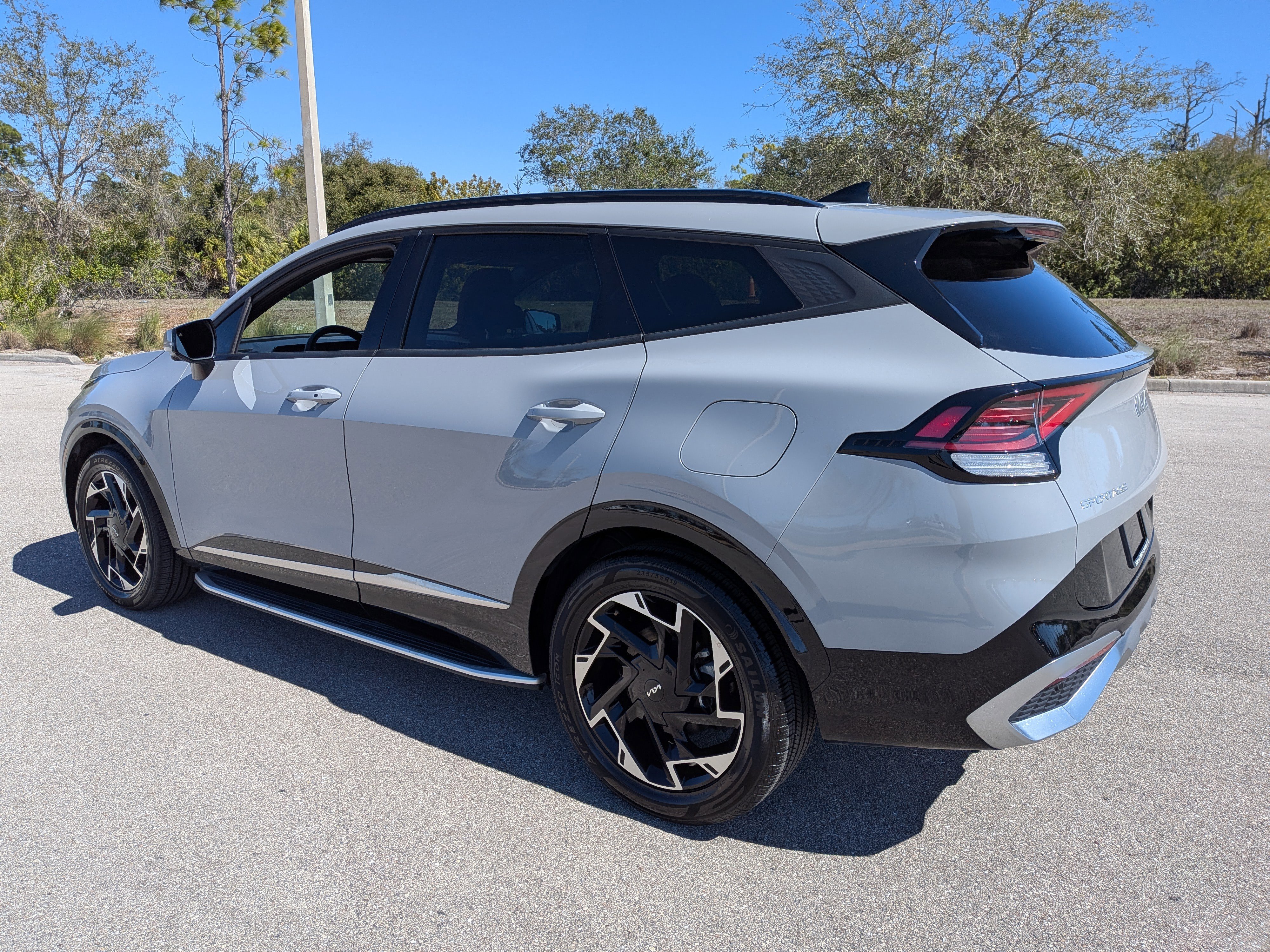 Certified 2023 Kia Sportage SX image 7