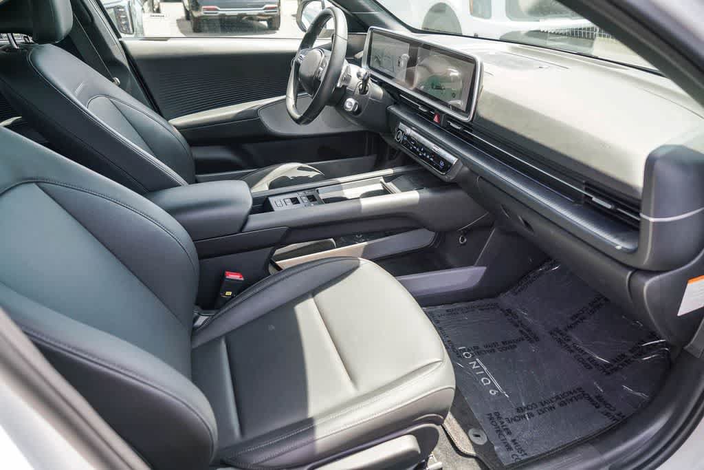 Used 2023 Hyundai Ioniq 6 SEL RWD image 15